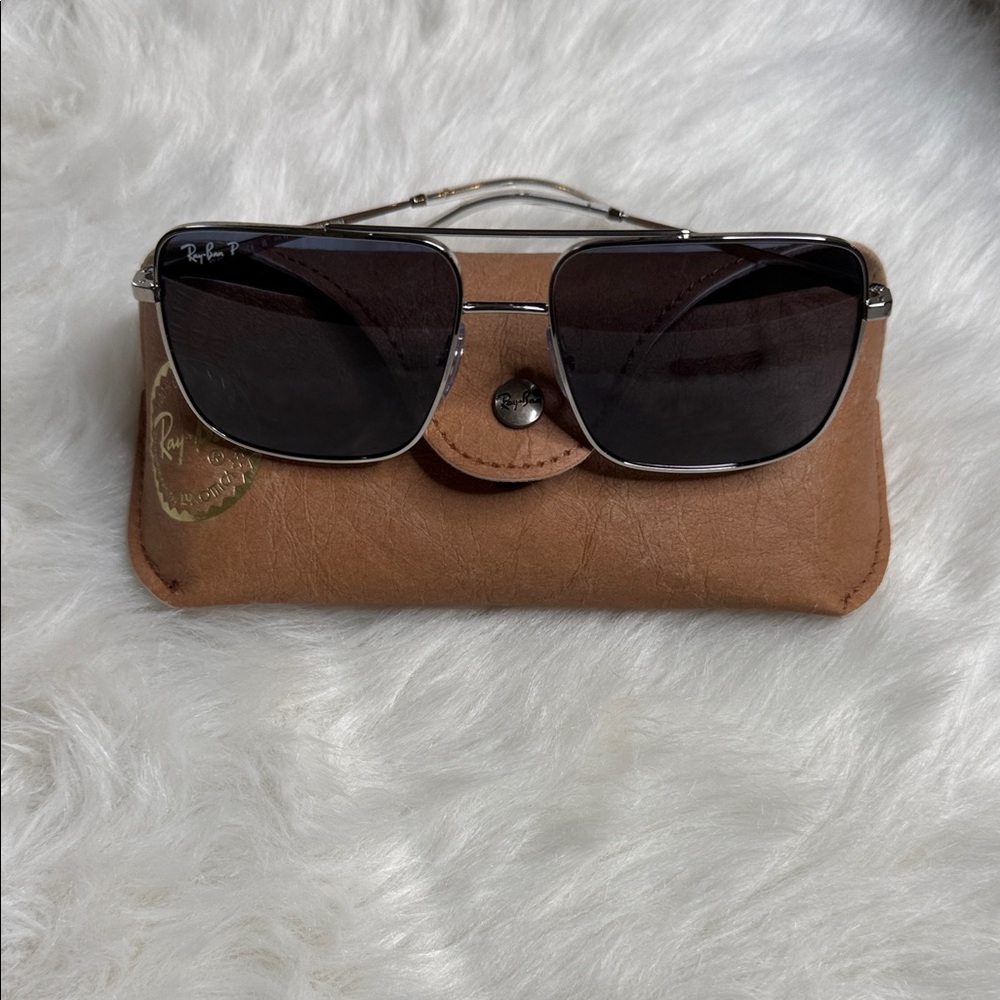 Ray-Ban Tan Leather Sunglasses Holder